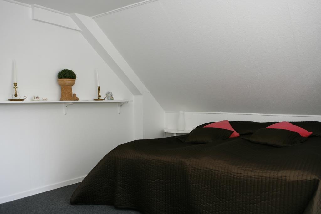 Cafe Torpet B&B Skepplanda エクステリア 写真