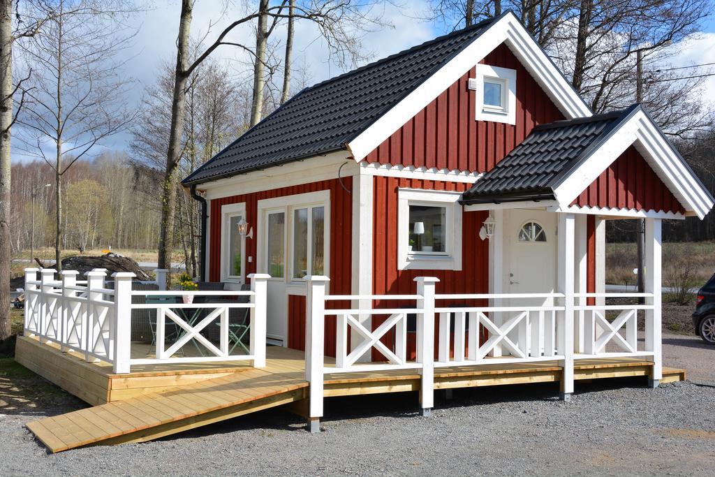 Cafe Torpet B&B Skepplanda エクステリア 写真